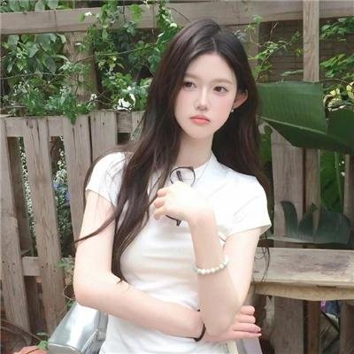 靠岸海报
