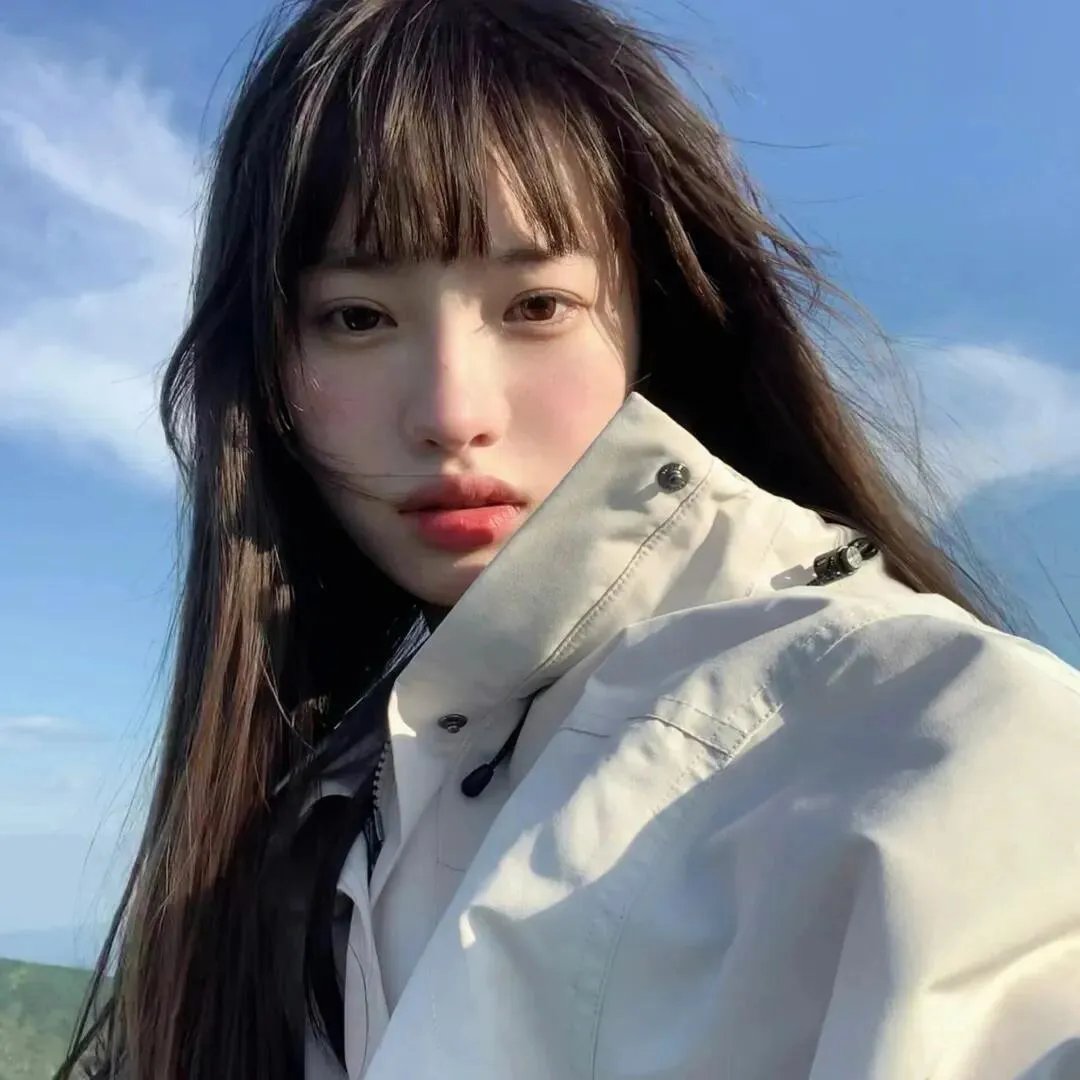 琼楼密约海报